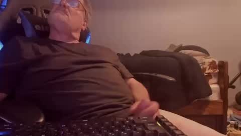 Snapshot of wowsers2022 chatting on October 2025 01:27:02 AM wowsers2022 online show from October 2025 01:27:02 AM