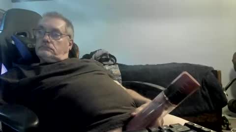 wowsers2022 online show from November 2025 06:50:01 PM