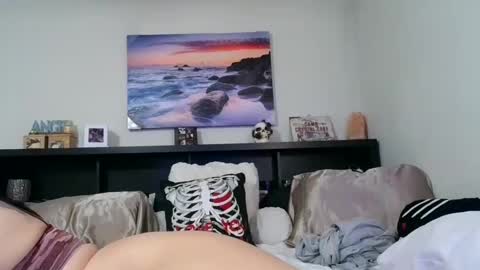 Crystal Lake online show from September 2025 04:36:01 AM