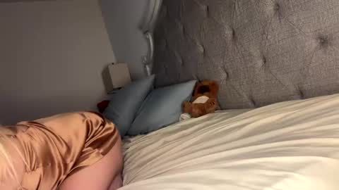 Mariah  online show from December 2024 07:11:02 AM