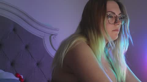 Mariah  online show from January 2025 06:24:02 AM