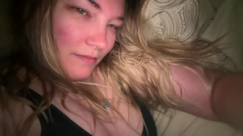 Mariah  online show from April 2026 05:56:01 PM