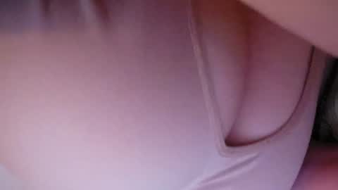 Snapshot of x_dreamgirl_x chatting on July 2026 02:31:02 AM Mariah online show from July 2026 02:31:02 AM