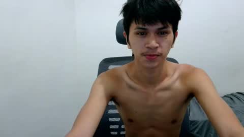 KAEL online show from December 2025 04:58:02 PM