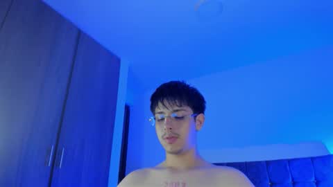 x_miller online show from September 2025 05:12:01 AM