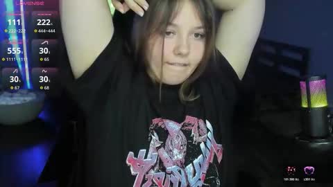 LOVE NERDS ONLY online show from October 2025 05:19:01 AM