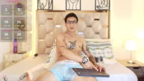 xabier online show from December 2025 09:00:02 PM