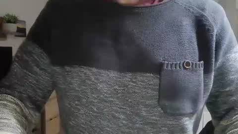 xalegarmax online show from November 2025 09:31:02 PM