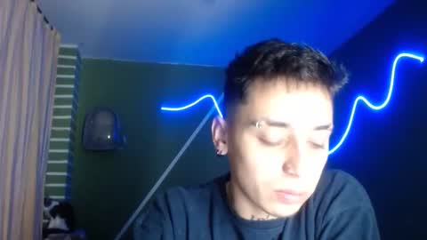 xalejo_max online show from December 2025 10:06:02 PM