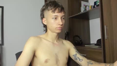 Xam online show from October 2025 09:49:01 PM