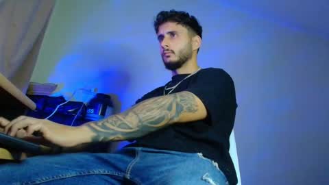 XanderCageX online show from October 2025 05:05:02 AM