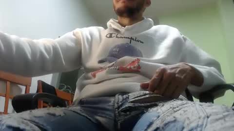 xavicock24 online show from November 2025 01:17:02 AM