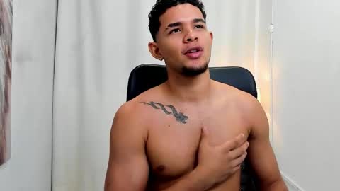 Snapshot of xboy_fantasyx chatting on October 2025 12:36:02 PM David online show from October 2025 12:36:02 PM