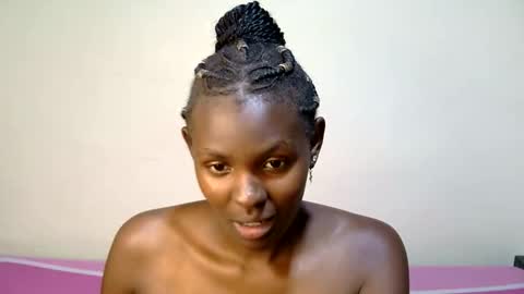 xeenah online show from January 2026 01:55:02 AM