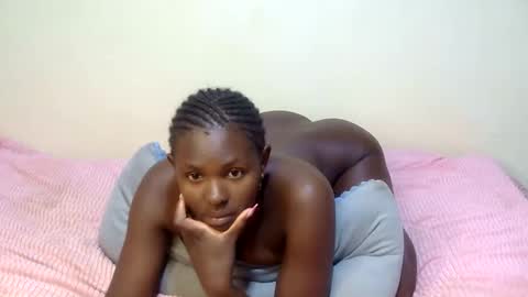 xeenah online show from March 2026 10:16:01 PM