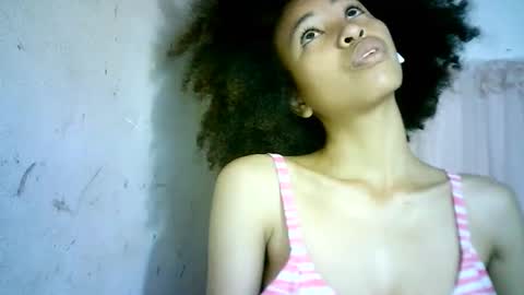 xenna610827 online show from February 2025 09:04:02 PM