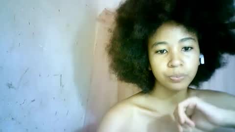 xenna610827 online show from February 2025 12:08:01 PM