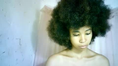 xenna610827 online show from February 2025 03:14:02 PM