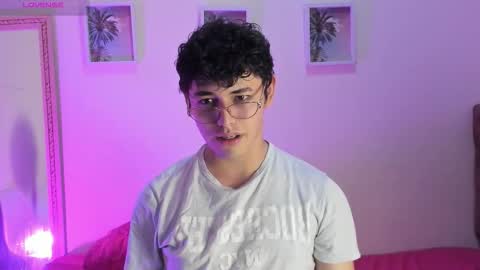 xhan online show from November 2025 04:21:01 AM