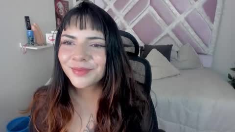 Snapshot of xhinata_hyugaxx chatting on February 2026 08:05:02 PM hinata online show from February 2026 08:05:02 PM