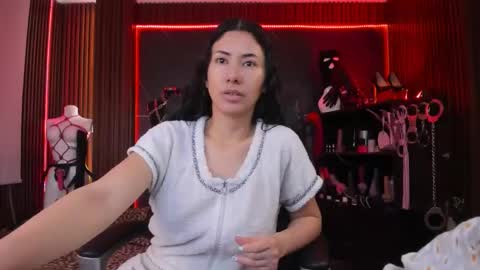 XiaQueen   I M online show from September 2025 11:01:01 AM