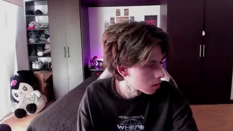 xIce Boy online show from February 2026 02:02:01 PM