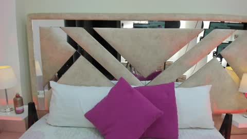 Xime  online show from March 2026 03:41:02 AM