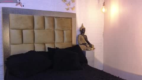 ximena online show from December 2025 01:04:02 PM