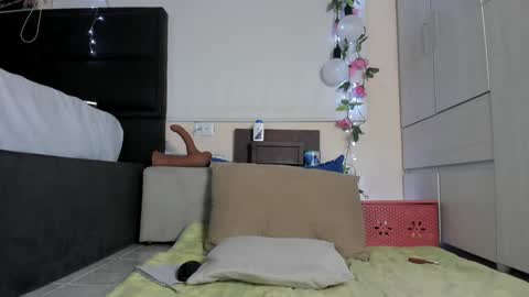 ximtia online show from January 2025 12:30:02 PM