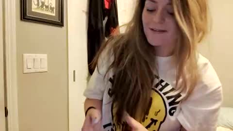 xkittymeowz online show from November 2025 07:57:01 AM