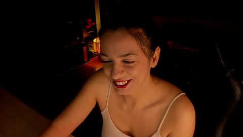 Snapshot of xlaracroftx chatting on April 2026 09:13:01 PM Lara online show from April 2026 09:13:01 PM