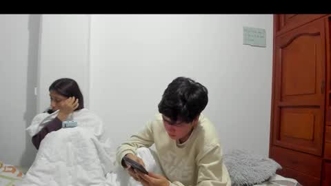 Snapshot of xlatin_girlssx chatting on December 2024 12:28:02 AM We are Lana. the one with short hair and vanessa girl with long hair online show from December 2024 12:28:02 AM