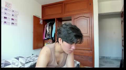 Snapshot of xlatin_girlssx chatting on January 2025 07:09:02 PM We are Lana. the one with short hair and vanessa girl with long hair online show from January 2025 07:09:02 PM