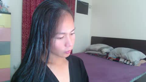 Snapshot of xlovely_destinyx chatting on February 2025 05:14:02 AM Alice online show from February 2025 05:14:02 AM