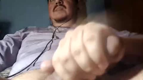 xmarcos30 online show from April 2026 06:19:01 AM