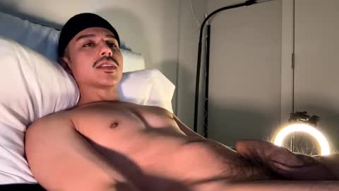 xmomentumx online show from December 2024 06:04:02 PM