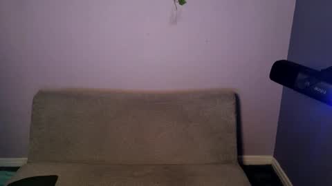 Bambi online show from April 2026 05:39:01 PM