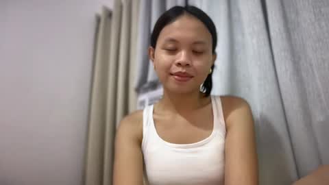 Snapshot of xo_worth_it chatting on July 2026 03:51:01 PM nathalie online show from July 2026 03:51:01 PM