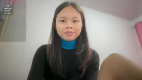 Snapshot of xo_worth_it chatting on July 2026 05:18:02 PM nathalie online show from July 2026 05:18:02 PM