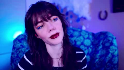 Bella Bondai online show from October 2025 12:43:02 AM