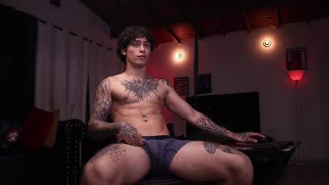   online show from September 2025 02:35:01 AM