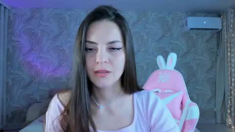 lunaria online show from June 2026 12:33:01 AM