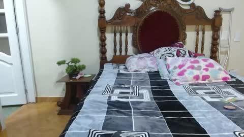 Snapshot of xperlajacksonxxx chatting on December 2024 02:27:01 AM Perla Jackson online show from December 2024 02:27:01 AM