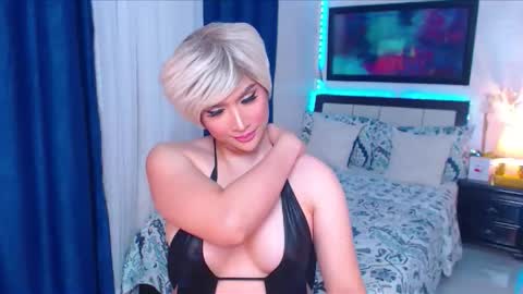 Snapshot of xplaymateamandax chatting on February 2026 03:34:02 AM amanda online show from February 2026 03:34:02 AM