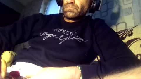 xploid1982 online show from December 2024 06:22:02 AM