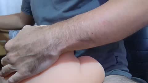 xrokettt online show from November 2025 08:40:02 PM