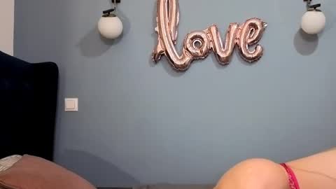 Snapshot of xsexycouples chatting on March 2025 10:32:02 PM AnnaMaee online show from March 2025 10:32:02 PM