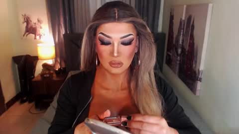 Cattaleya online show from March 2025 02:07:02 AM