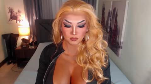 Cattaleya online show from March 2025 03:35:01 AM