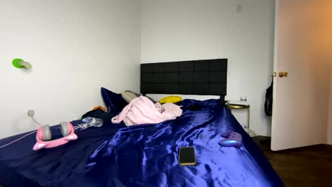 xStarGazingx online show from February 2025 04:03:02 AM